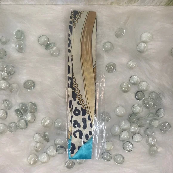 Handbag/ hair/ neck embellishment print (NWOT) - Picture 1 of 2